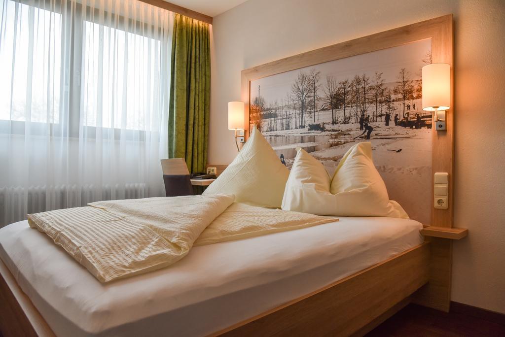 Landhotel Schnupp Neudrossenfeld Exterior foto